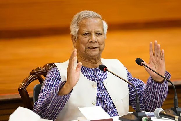 পুলিশকে পাশ কাটিয়ে দেশ গড়া সম্ভব নয়: প্রধান উপদেষ্টা