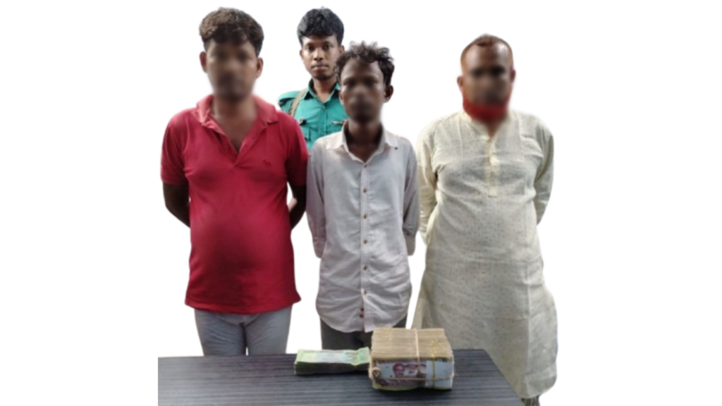 মাত্র কয়েক ঘণ্টায় ৩ লাখ টাকা প্রতারণার টাকা উদ্ধার, গ্রেপ্তার ৩ প্রতারক