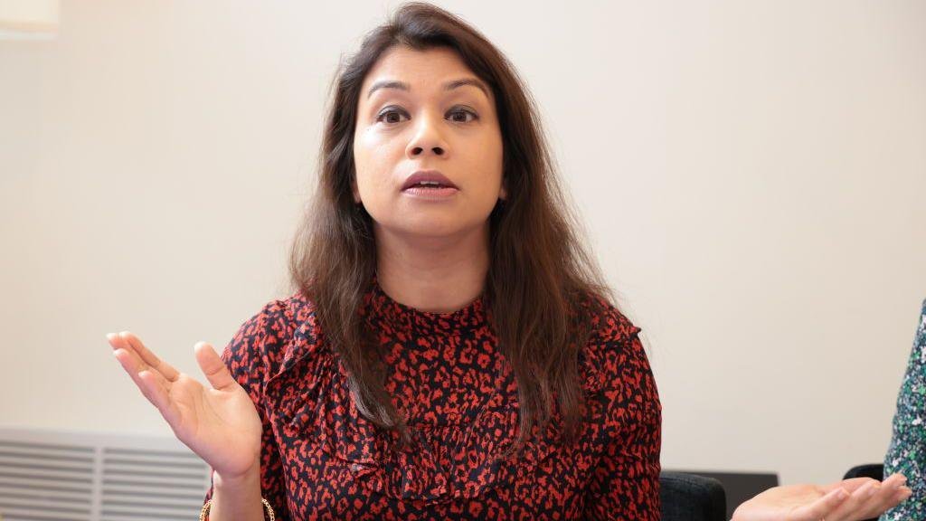 টিউলিপ সিদ্দিকের অনুরোধ: 'ভুল বোঝাবুঝি' নিরসনে বাংলাদেশের অন্তর্বর্তীকালীন নেতার সঙ্গে বৈঠক চান