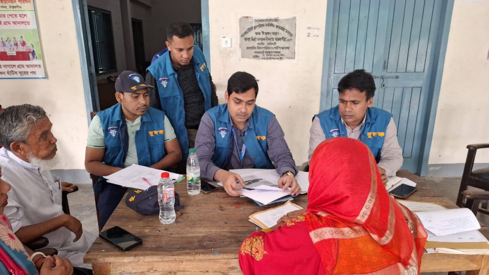 আকচা ইউনিয়ন পরিষদে ব্যাপক অর্থ আত্মসাতের অভিযোগে দুদকের অভিযানআকচা ইউনিয়ন পরিষদে ব্যাপক অর্থ আত্মসাতের অভিযোগে দুদকের অভিযান