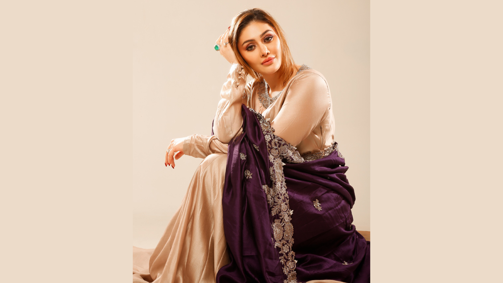 'কাঁটা লাগা' খ্যাত অভিনেত্রী শেফালি জারিওয়ালার আর নেই