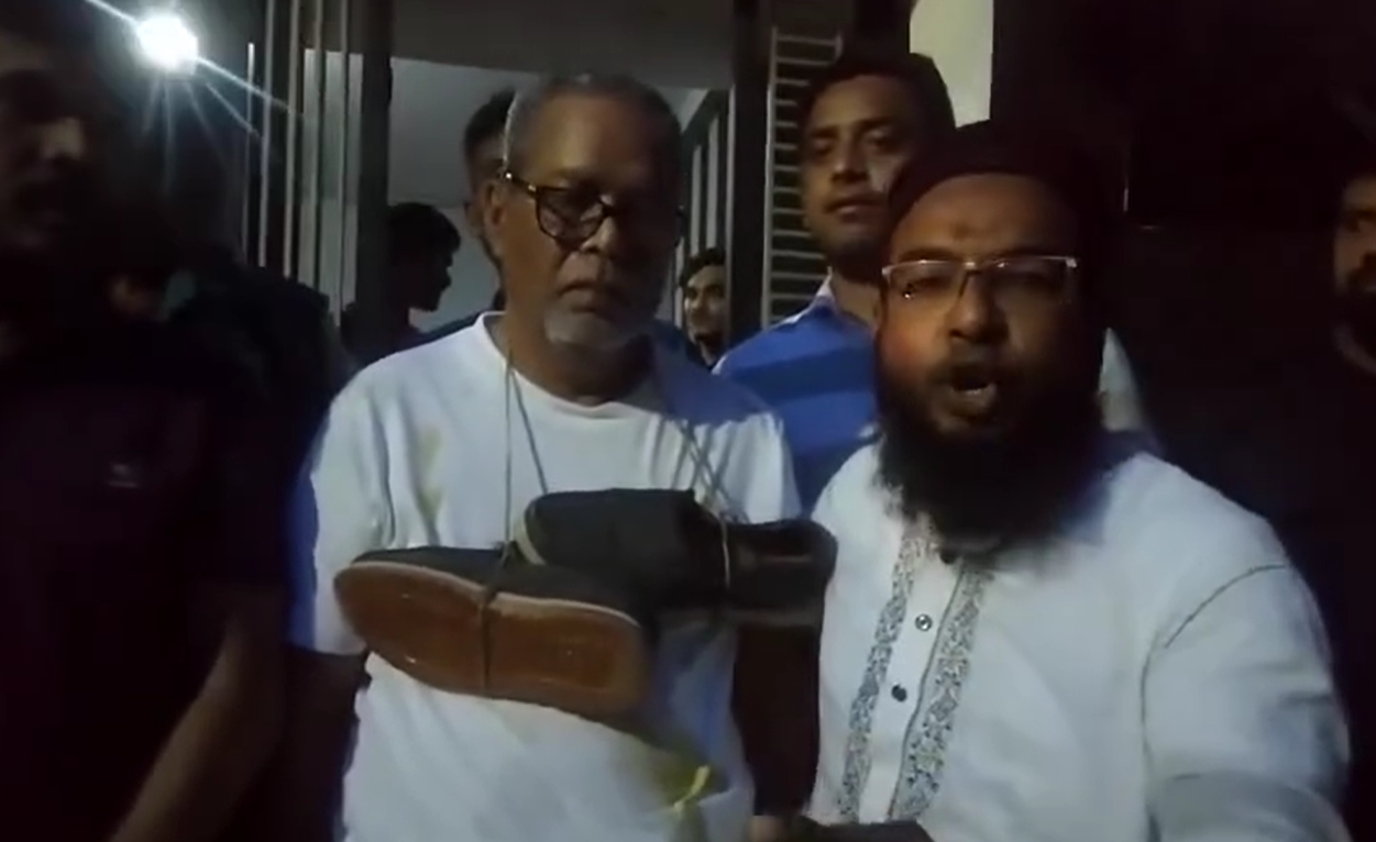 সাবেক প্রধান নির্বাচন কমিশনার গ্রেপ্তার: “মব” কাণ্ডে সরকারের সতর্ক বার্তা