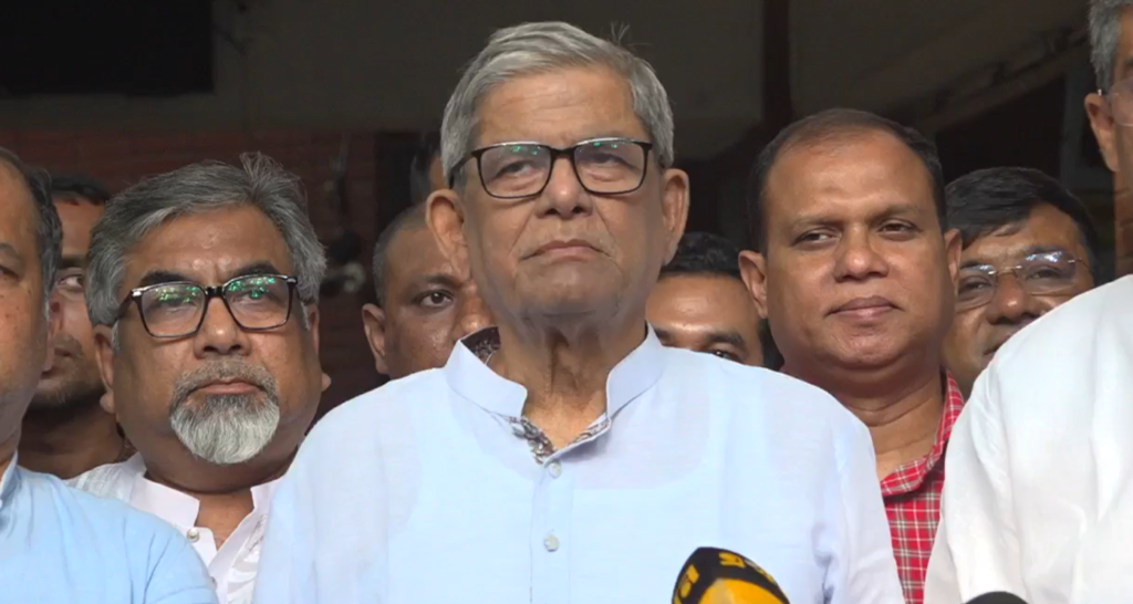 লন্ডনে তারেক রহমান ও ড. ইউনূসের বৈঠককে বিএনপি বলছে ‘টার্নিং পয়েন্ট’
