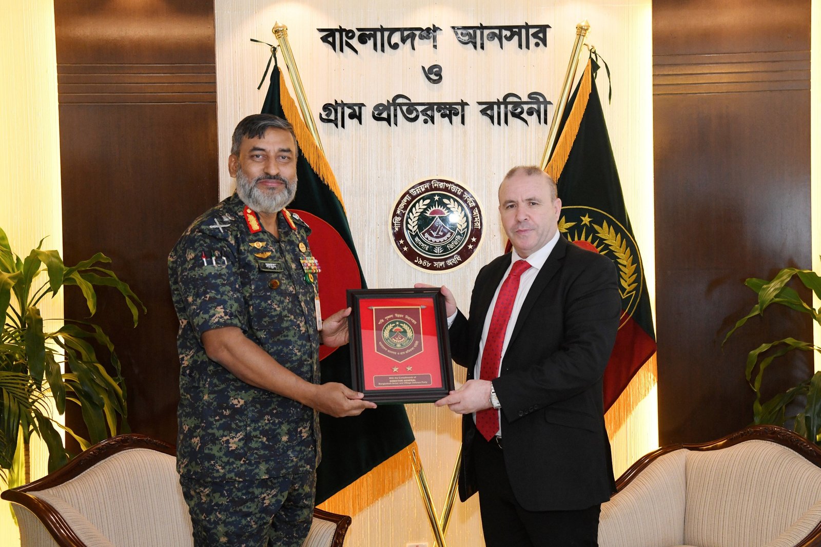 আনসার বাহিনী ও আলজেরিয়ার মধ্যে সহযোগিতা জোরদারে রাষ্ট্রদূতের সৌজন্য সাক্ষাৎ