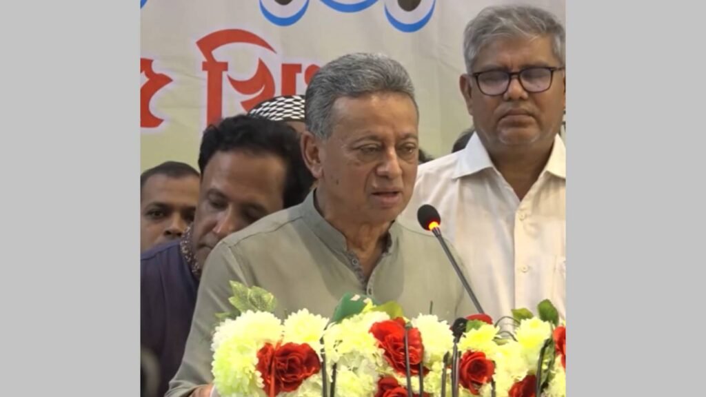 গণতন্ত্রে বিশ্বাস না থাকলে রাজনীতির প্রয়োজন নেই: আমীর খসরু