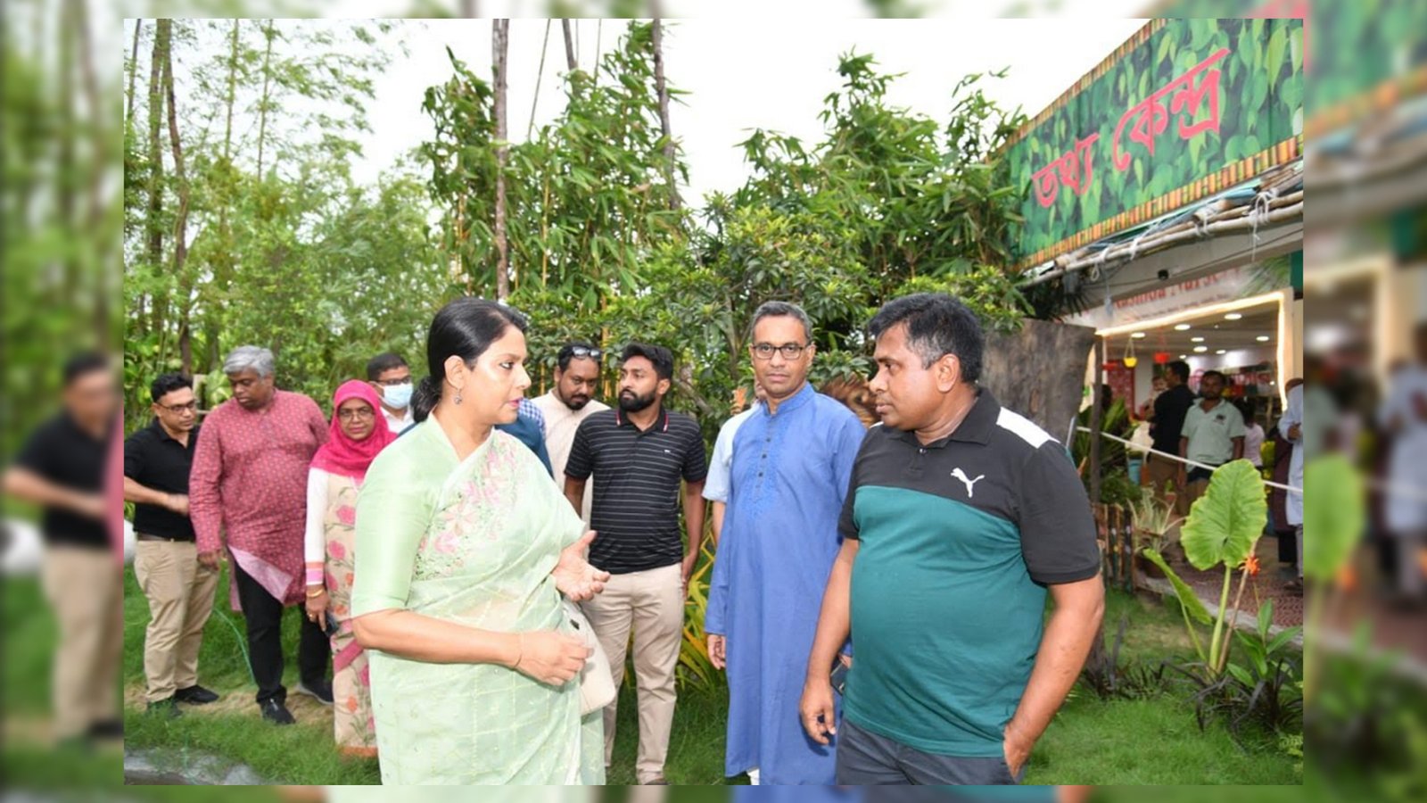 প্রকৃতির ভারসাম্য রক্ষায় সবাইকে বৃক্ষরোপণে এগিয়ে আসার আহ্বান পরিবেশ উপদেষ্টার