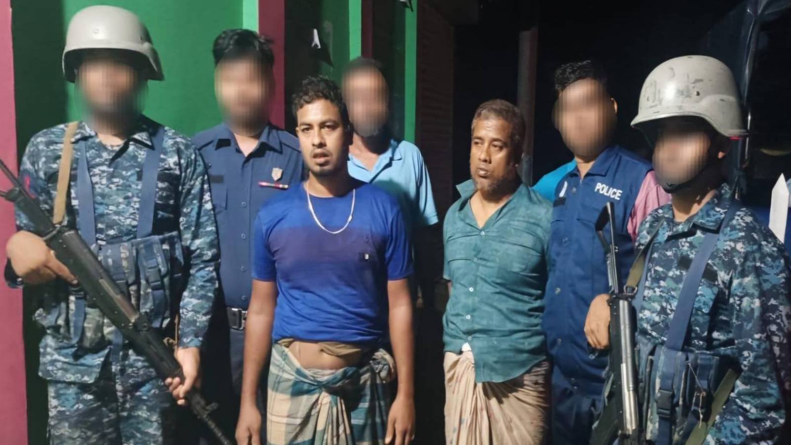 নৌবাহিনীর অভিযানে মনপুরায় শিশু বলৎকারী গ্রেফতার, ২৫ কোটি টাকার অবৈধ জাল জব্দ