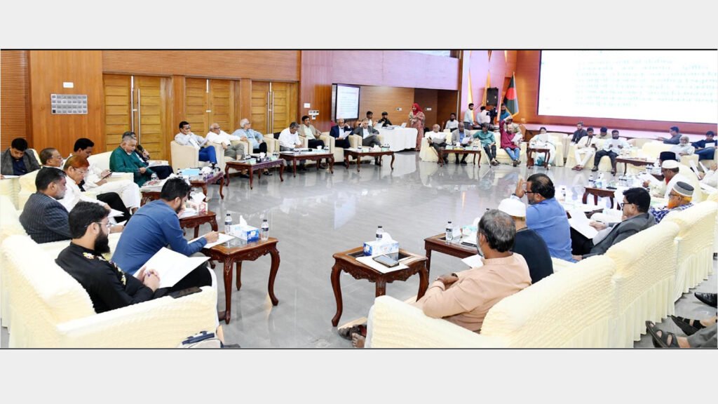 সরাসরি ভোটে নারী প্রার্থীর সংখ্যা বাড়াতে কমিশনের নতুন প্রস্তাব