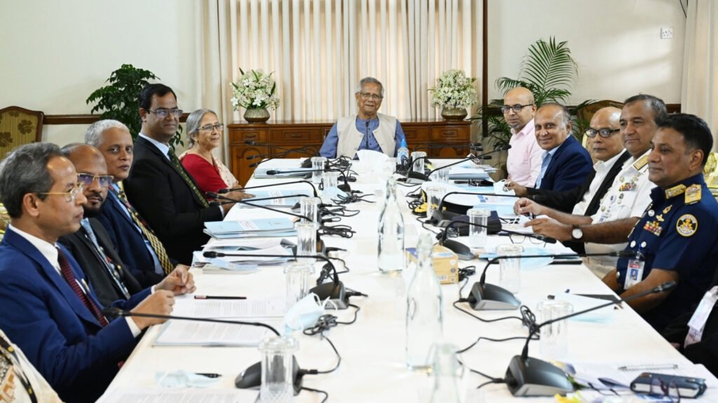 গভীর সমুদ্র মাছ আহরণকে শিল্পে রূপ দেওয়ার তাগিদ প্রধান উপদেষ্টার