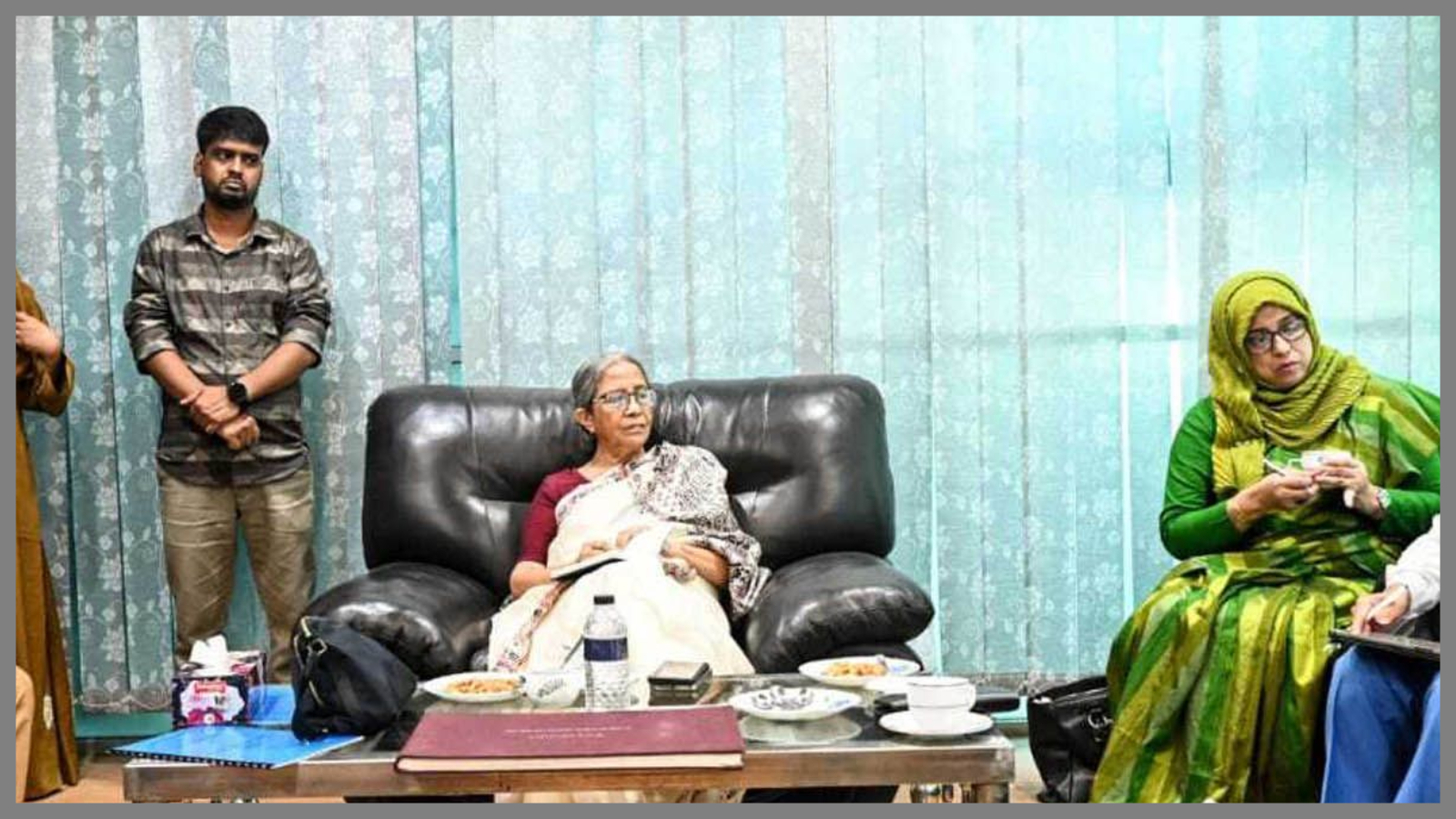 কোরবানির আগেই পশুর টিকাদানে জোর — এলএসডি ও এফএমডি নির্মূলে উপদেষ্টার নির্দেশ