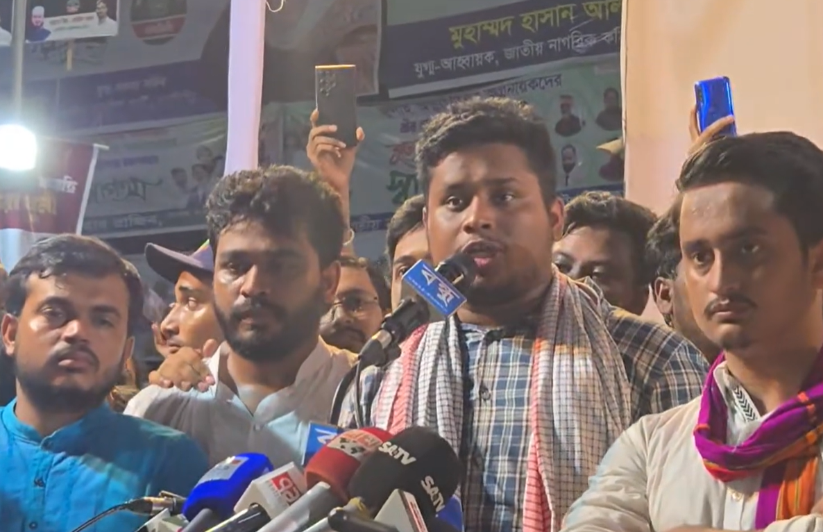 চট্টগ্রামে এনসিপির সমাবেশে হাসনাত আবদুল্লাহর তরুণ প্রজন্মকে দেশ গড়ার বার্তা