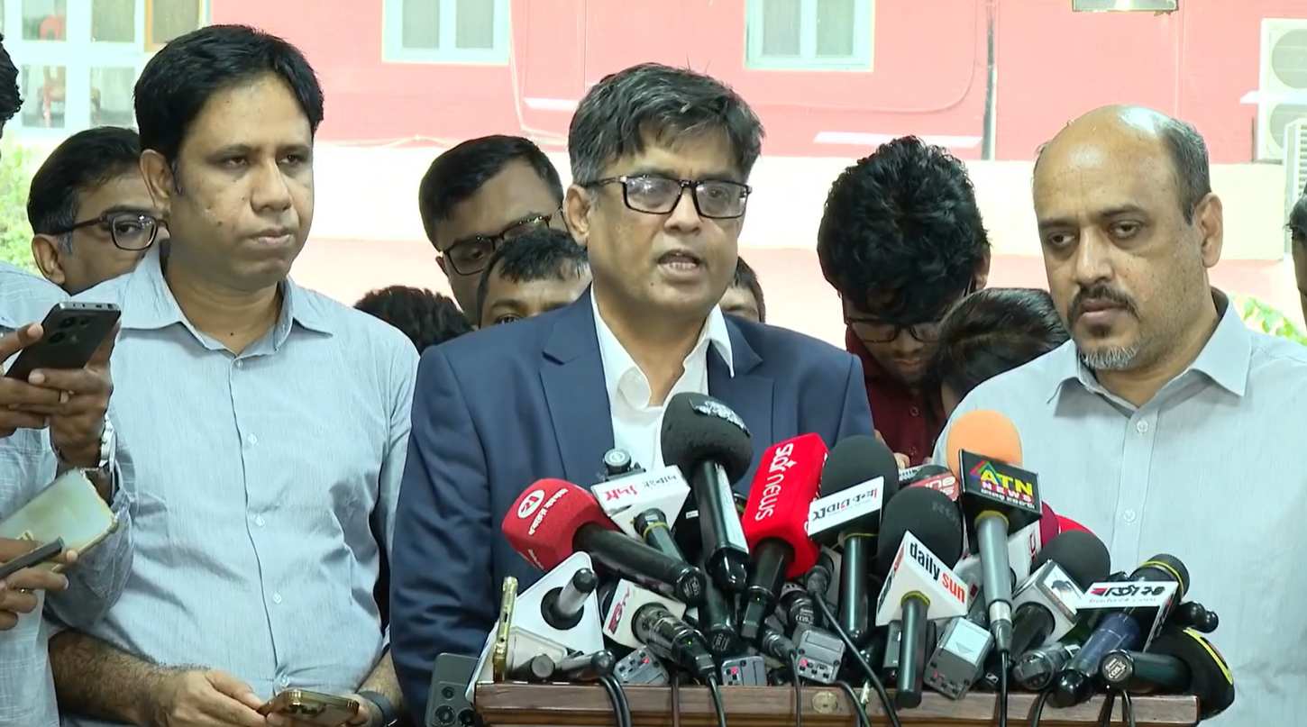 নির্বাচনে স্ট্রাইকিং ফোর্স হিসেবে মাঠে থাকবে ৬০ হাজার সেনা সদস্য : প্রেস সচিব