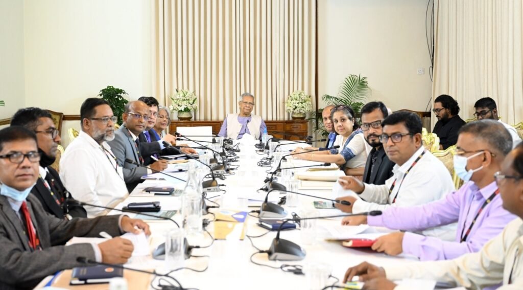 ভুয়া ভাতা বাছাই বন্ধে রাজনৈতিক হস্তক্ষেপ দূর করতে চান প্রধান উপদেষ্টা ইউনূস