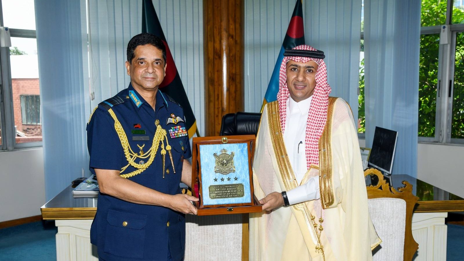 বাংলাদেশ বিমান বাহিনী প্রধানের সঙ্গে সৌদি রাষ্ট্রদূতের সৌজন্য সাক্ষাৎ