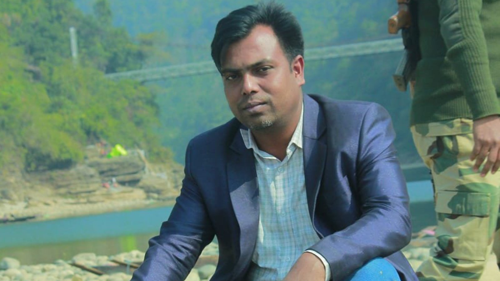 গাজীপুরে চাঁদাবাজি নিয়ে লাইভের পর সাংবাদিক তুহিনকে কুপিয়ে হত্যা