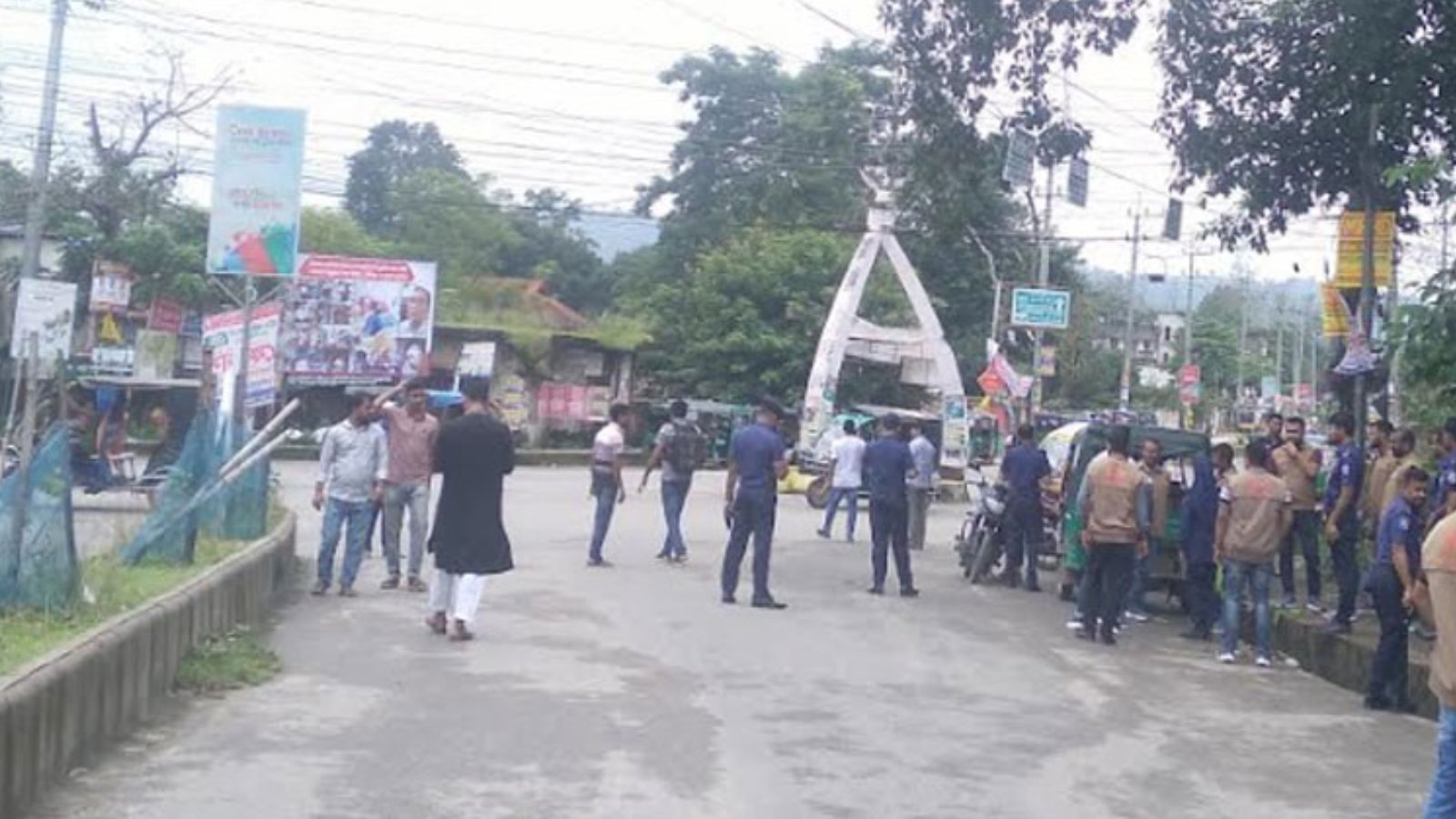 ‘পতন দিবস’ উপলক্ষে সমাবেশে হামলা, ইউপিডিএফের দুই পক্ষের সংঘর্ষ