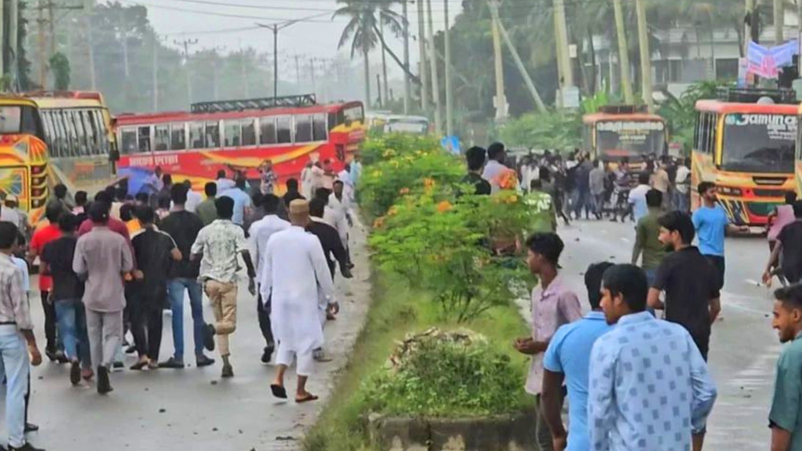 ফেনীর দাগনভূঞায় বিএনপির দুই পক্ষের সংঘর্ষে ১৫ জন আহত