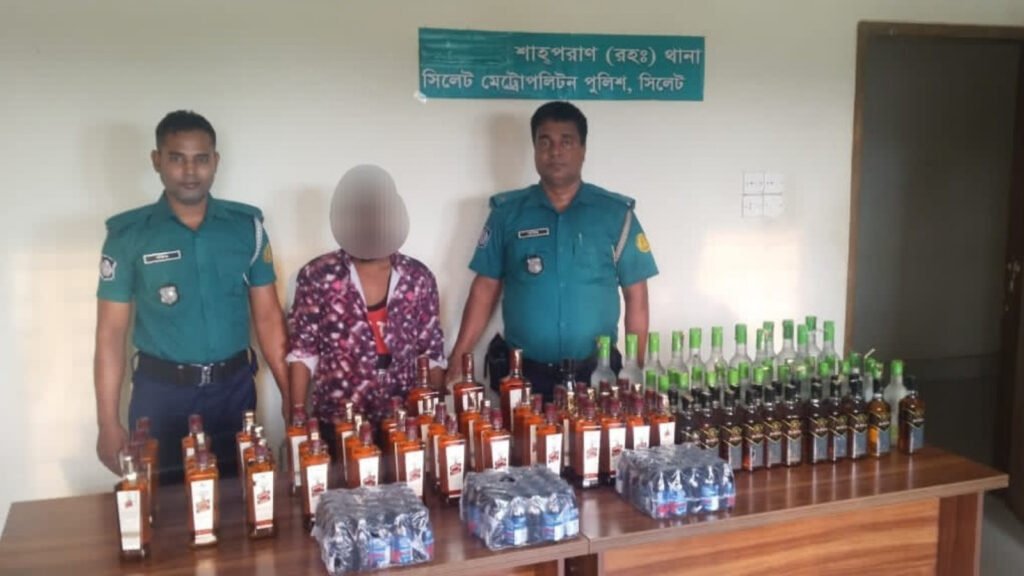 ৭৬ বোতল ভারতীয় ফেনসিডিল ও ১০৪ বোতল বিদেশি মদসহ একজন গ্রেফতার
