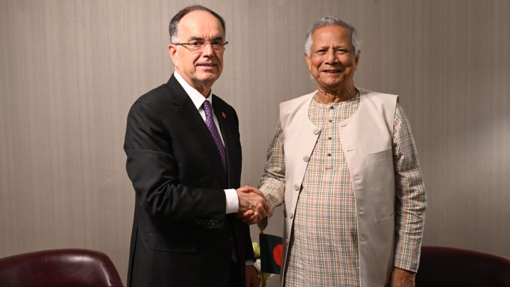আলবেনিয়ার অর্থনীতিতে কর্মী দরকার: বাংলাদেশি শ্রমিক নিয়োগে আগ্রহ প্রেসিডেন্ট বেগাজের