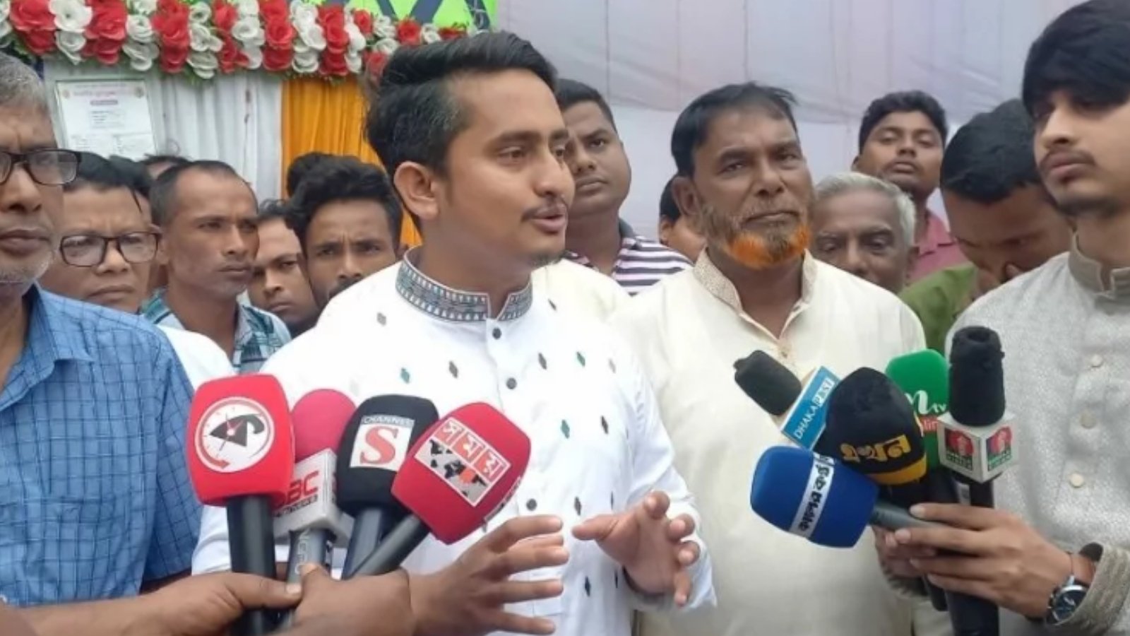 আওয়ামী লীগকে ফিরিয়ে আনার চেষ্টা জাতির সঙ্গে প্রতারণা: সারজিস আলম