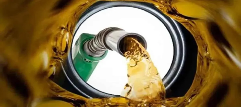 দেশে আবারো বাড়ল সব ধরনের জ্বালানি তেলের দাম।