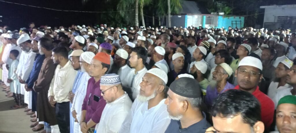 বিএনপির কেন্দ্রীয় নির্বাহী কমিটির সদস্য কাজী রফিক এর বাবার জানাজা ও দাফন ফরিদগঞ্জে সম্পন্ন হয়।