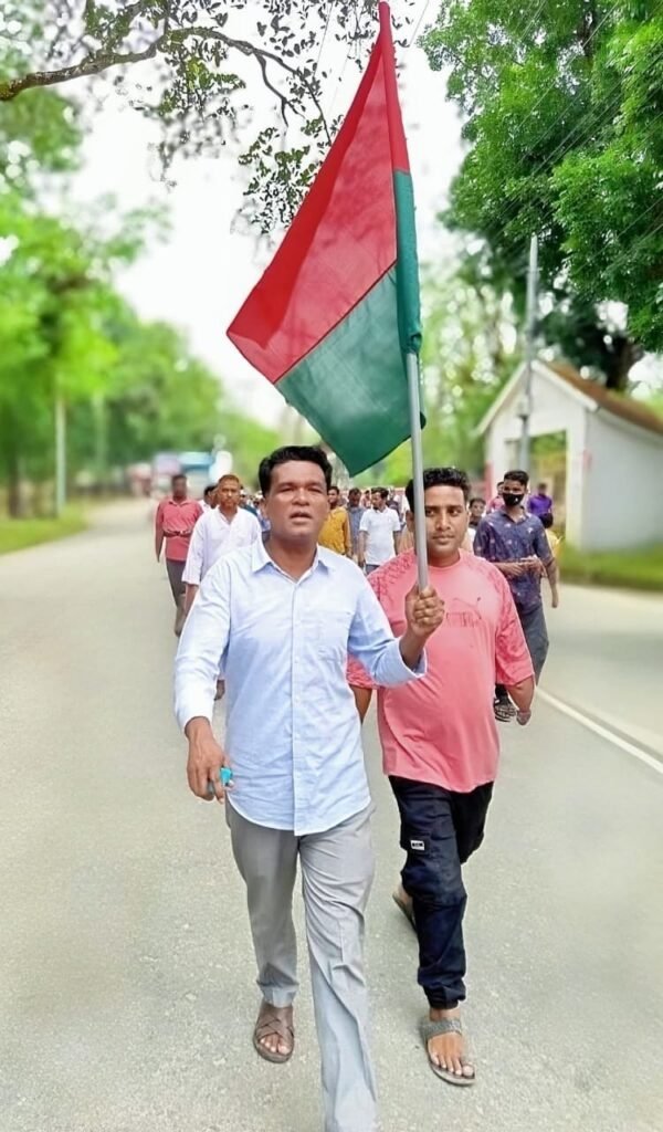 নীলফামারী জেলা শ্রমিক দলের কর্মী বান্ধব সাধারণ সম্পাদক জামিয়ার রহমান।