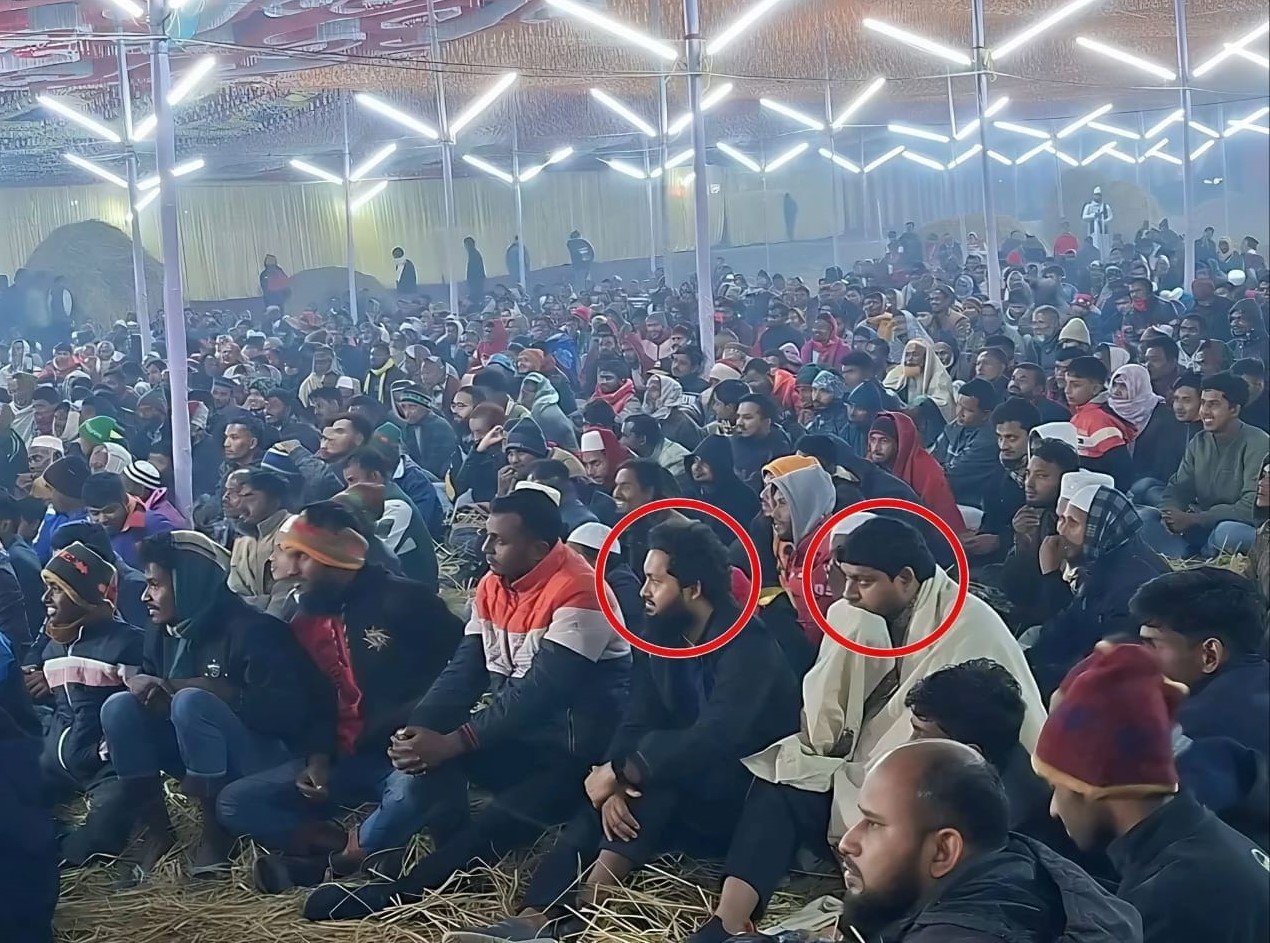 নীলফামারী জেলার একটি ধর্মীয় মাহফিলে এক অনন্য দৃষ্টান্ত স্থাপন করেছেন তরুণ চিকিৎসক ডাঃ নাবিল।