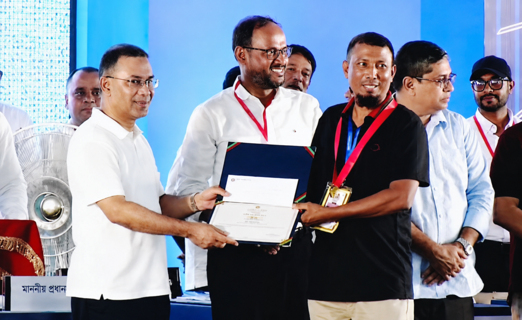 নোয়াখালীর আলা উদ্দিন ফিসারিজ পেল জাতীয় মৎস্য পদক ২০২৬-এর স্বর্ণপদ।
